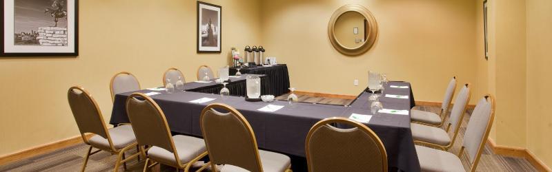 Holiday Inn Country Club Plaza Канзас Сити Екстериор снимка