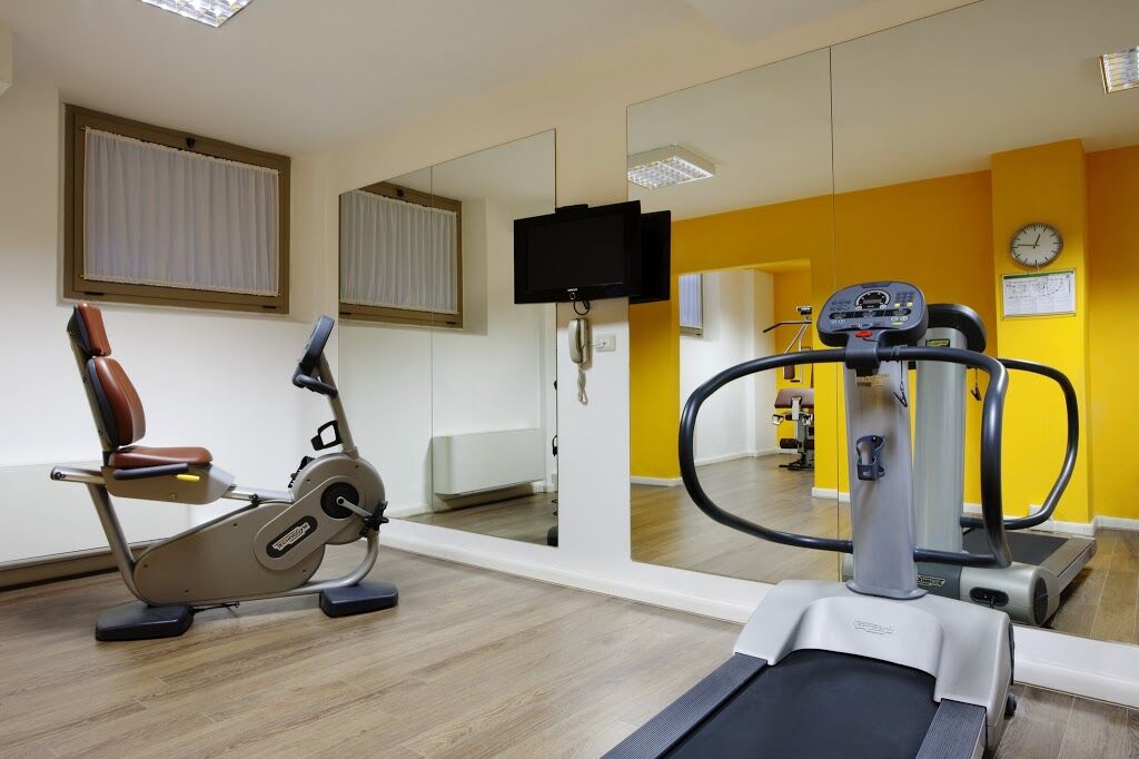 Holiday Inn Country Club Plaza Канзас Сити Екстериор снимка