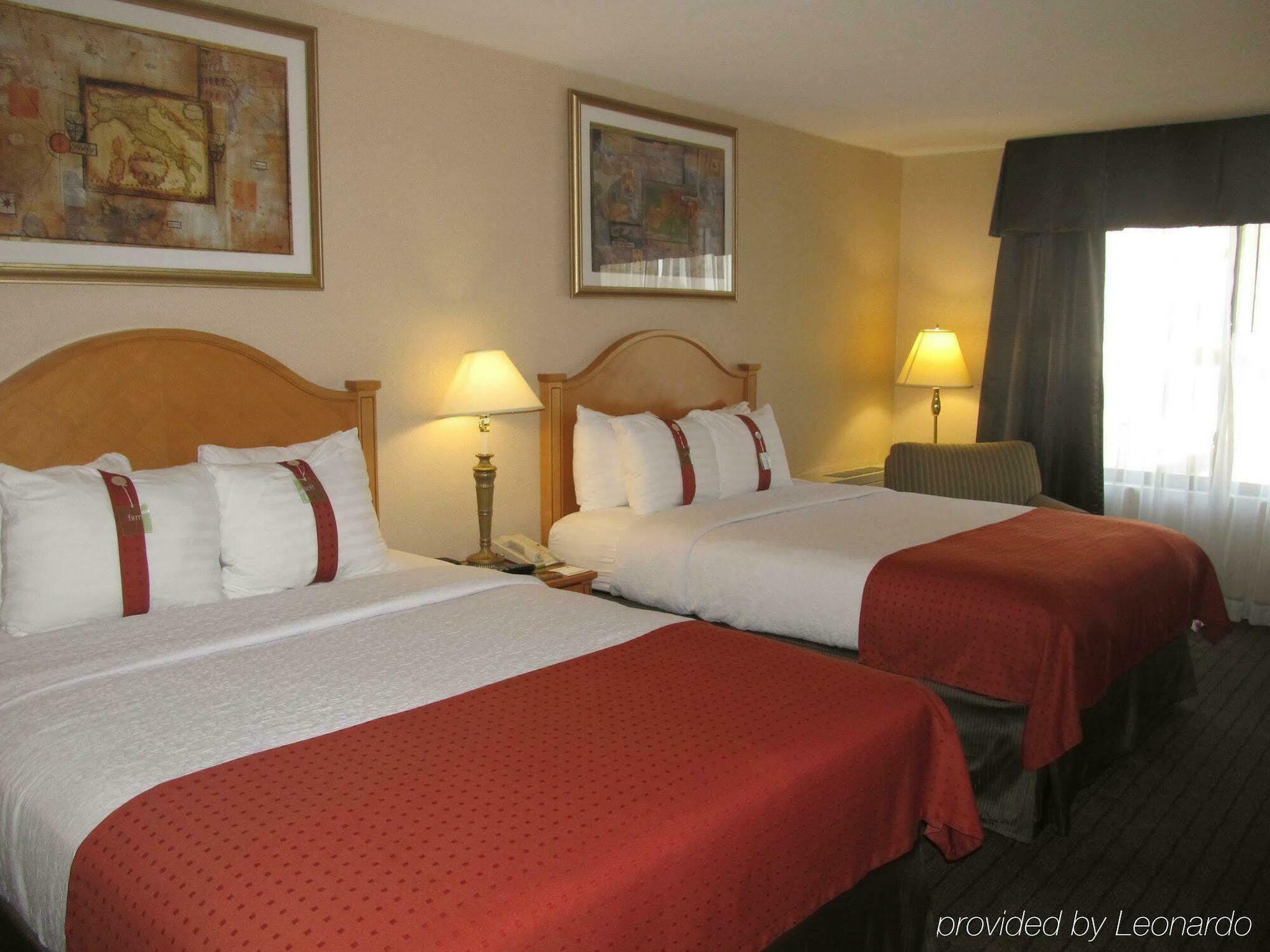 Holiday Inn Country Club Plaza Канзас Сити Екстериор снимка