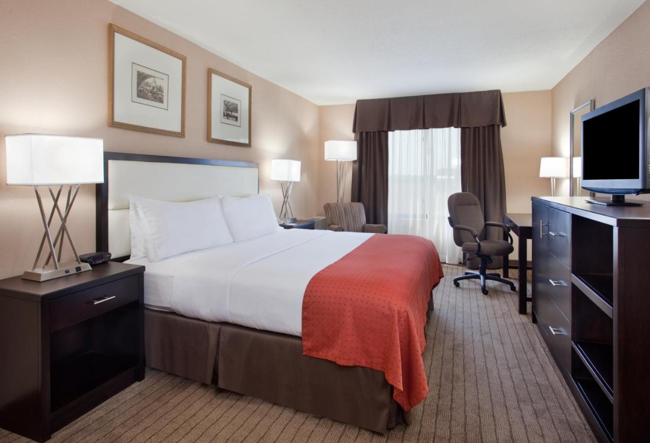 Holiday Inn Country Club Plaza Канзас Сити Екстериор снимка