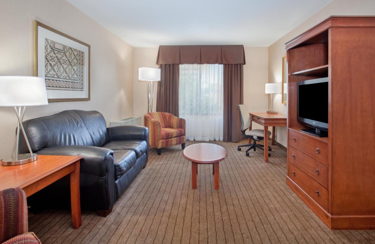 Holiday Inn Country Club Plaza Канзас Сити Екстериор снимка